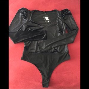Velvet Long sleeve Bodysuit by Fashion Nova